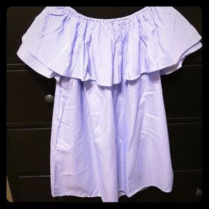 A stripped off the shoulder dress !